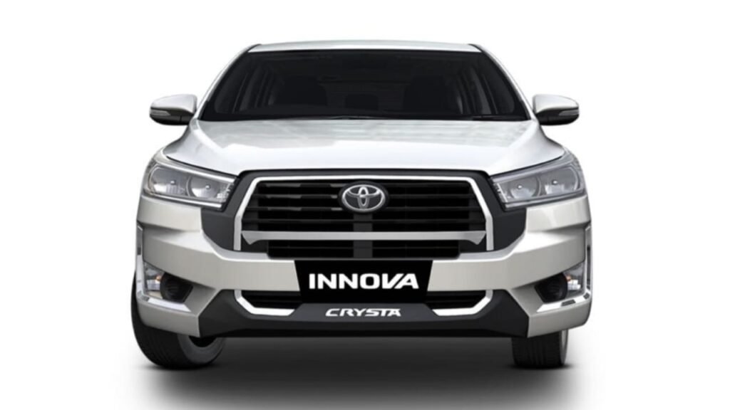 Toyota Innova Crysta Launches – 32kmpl Mileage, 2.4L Diesel Engine, 148PS Power & 7-Seater Premium Family MPV!